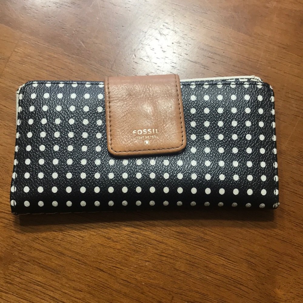 Fossil wallet